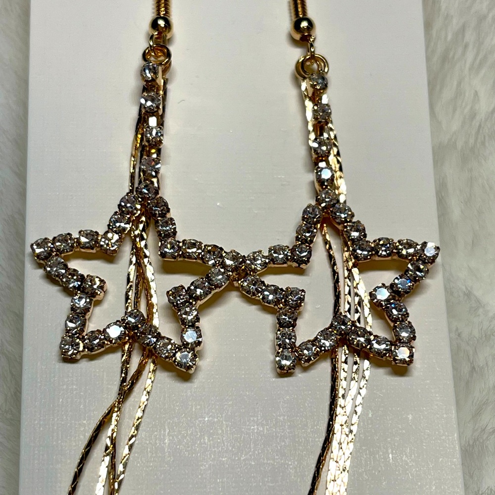 Dangle star earrings